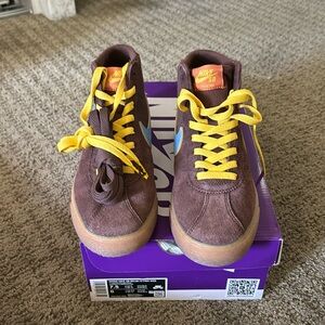 Nike high tops